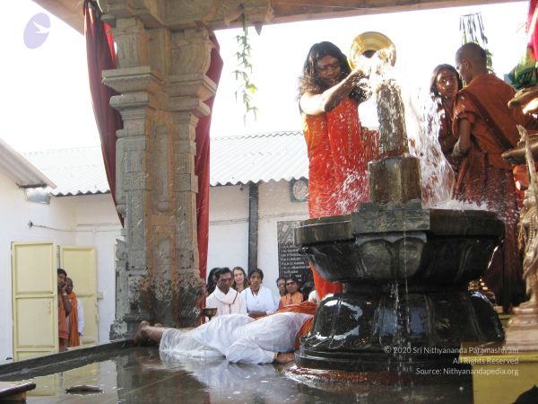 20080117 purnabhishekam 2072 CMP WM.jpg