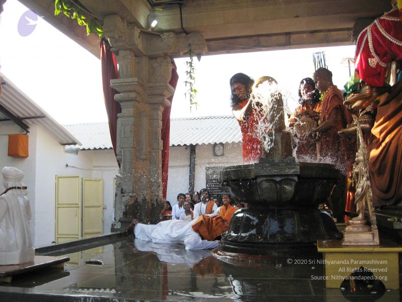 File:20080117 purnabhishekam 2086 CMP WM.jpg