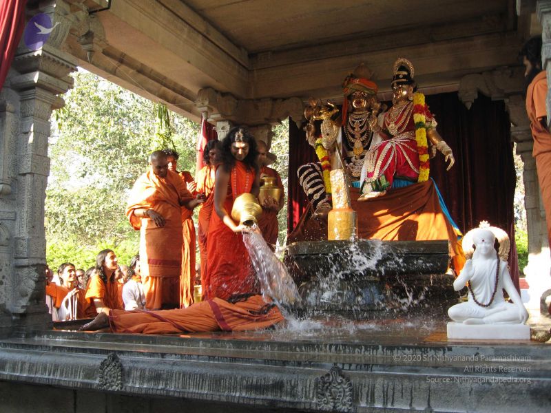 File:20080117 purnabhishekam 2149 CMP WM.jpg