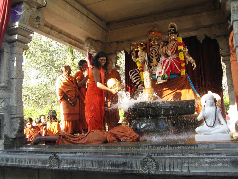 File:20080117 purnabhishekam 2156 CMP WM.jpg