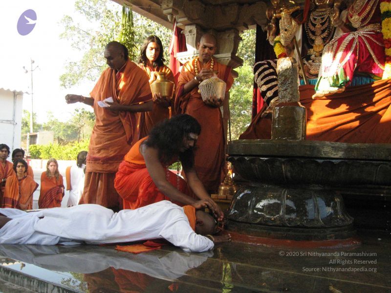 File:20080117 purnabhishekam 3981 CMP WM.jpg