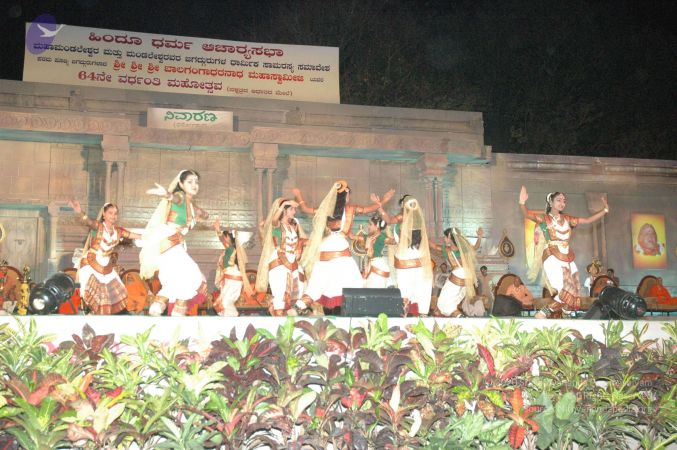 20080211 Photo 38 1aH3IrezD-6MaxO- VbMtlUVBQdsPSitu.jpg