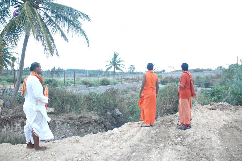 File:20080212 1963.jpg