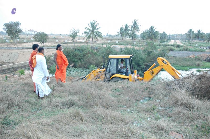 File:20080212 1973.jpg