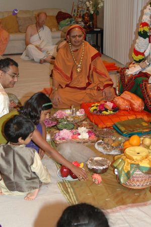 20080503 HomeDarshan 0579.jpg