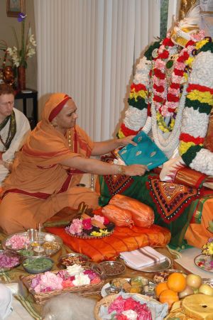 20080503 HomeDarshan 0590.jpg