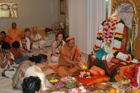 20080503 HomeDarshan 0592.jpg