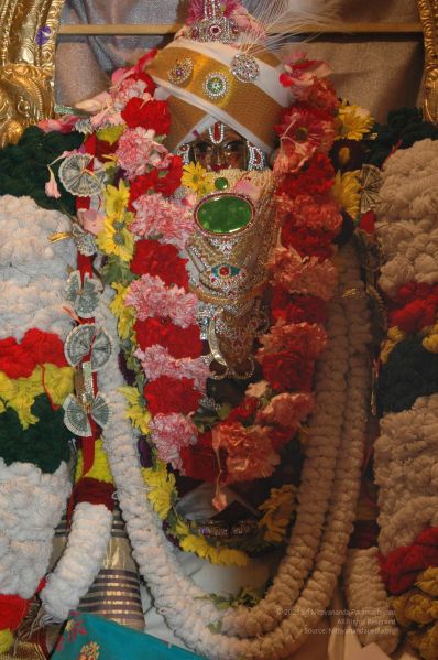 File:20080503 HomeDarshan 0669.jpg