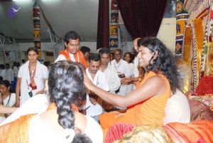 20080717 darshan 0126 CMP WM.jpg