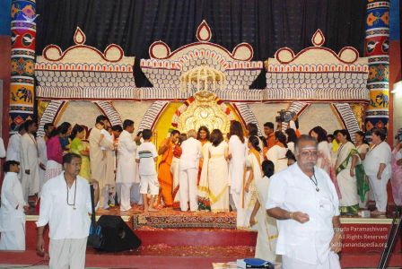 20080717 darshan 0738 CMP WM.jpg
