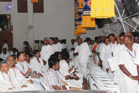 20080717 darshan 0746 CMP WM.jpg