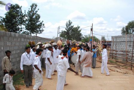 20080717 more darshan 0184 CMP WM.jpg