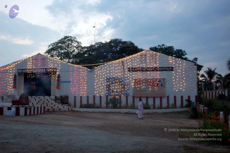 File:20081001DSC 9436 CMP WM00100.jpg