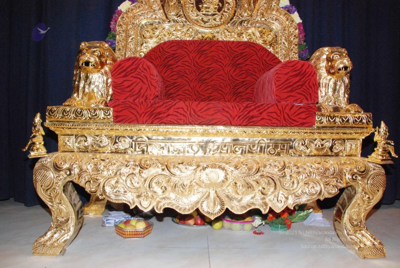 File:20081120 throne 0574.jpg