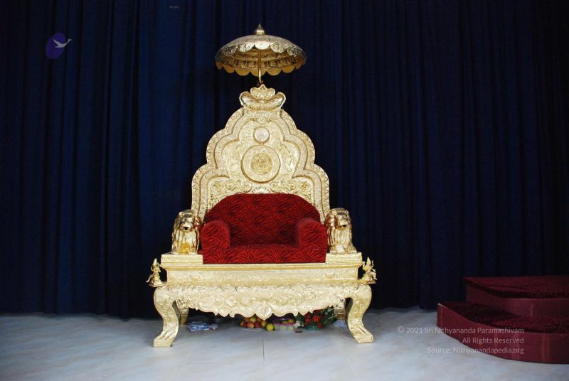 File:20081120 throne 0910.jpg