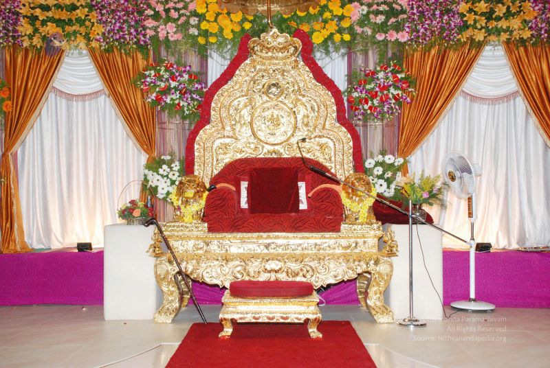 File:20081120 throne 0989.jpg