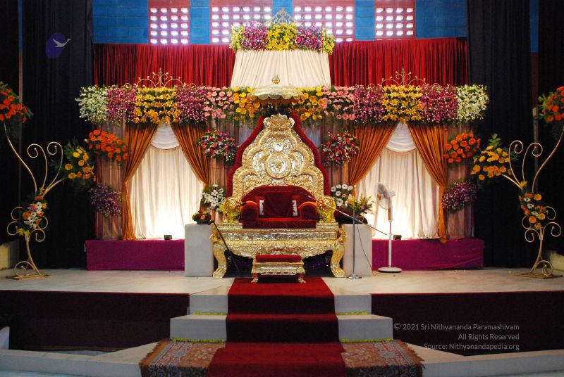 File:20081120 throne 1012.jpg