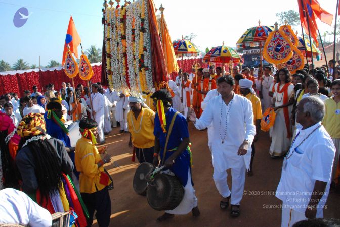 20081230 Photo 1979 1TcWNuKRB7XSvYdv-gpdNR-QHpEtuSb7h.JPG