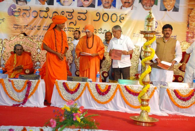 20081230 Photo 3148 11AOR WZwXwHAaHkrTaHF5SHMC 2w8mgp.JPG