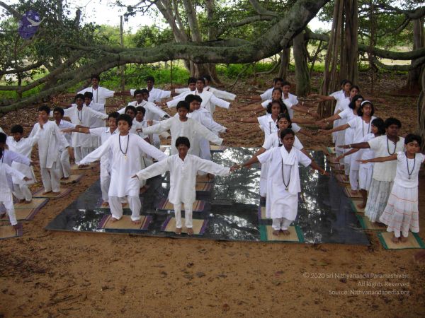 2008 Gurukul Photo 286 1HAwyYXBWg60huQwbWIqscDzSFGODxyRu.jpg