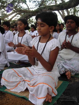 2008 Gurukul Photo 308 1Zdxm9BOfYakLDEnxhnQEtPkBXnZSQCrh.jpg