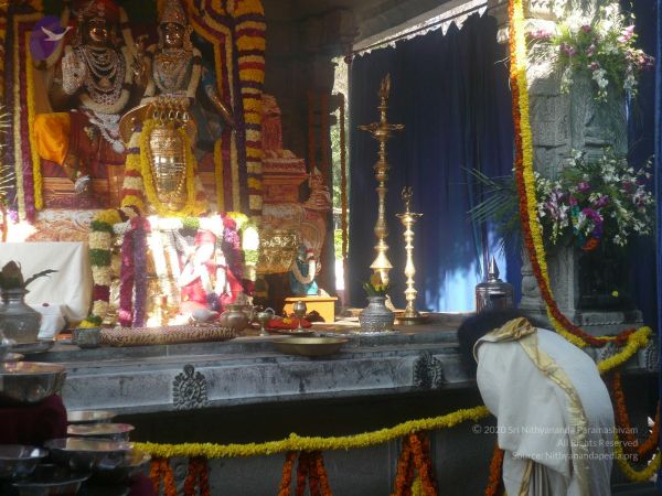 20090101 Photo 1637 1QBEgyzSQO8WQsumT2OcQfMPh4-Wgaze5.JPG