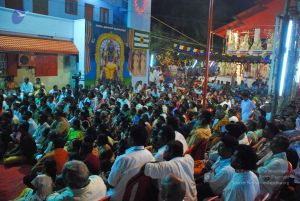 20090112 darshan 1935 CMP WM.jpg