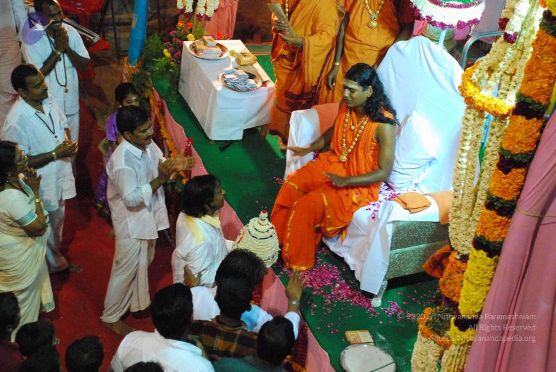 File:20090112 darshan 2003 CMP WM.jpg