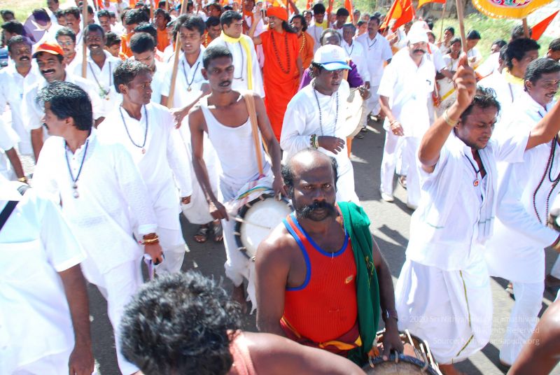 File:20090112 kodikannyatra 0656 CMP WM.jpg