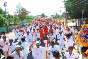 20090112 kodikannyatra 0727 CMP WM.jpg