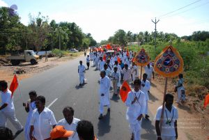 20090112 kodikannyatra 0802 CMP WM.jpg