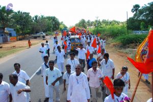 20090112 kodikannyatra 0805 CMP WM.jpg