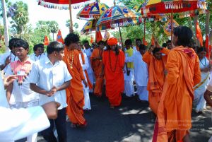 20090112 kodikannyatra 0935 CMP WM.jpg