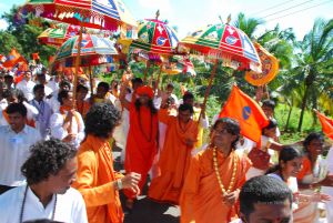 20090112 kodikannyatra 0944 CMP WM.jpg