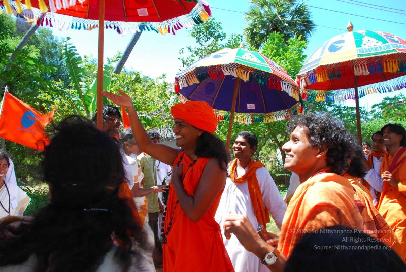 File:20090112 kodikannyatra 1016 CMP WM.jpg