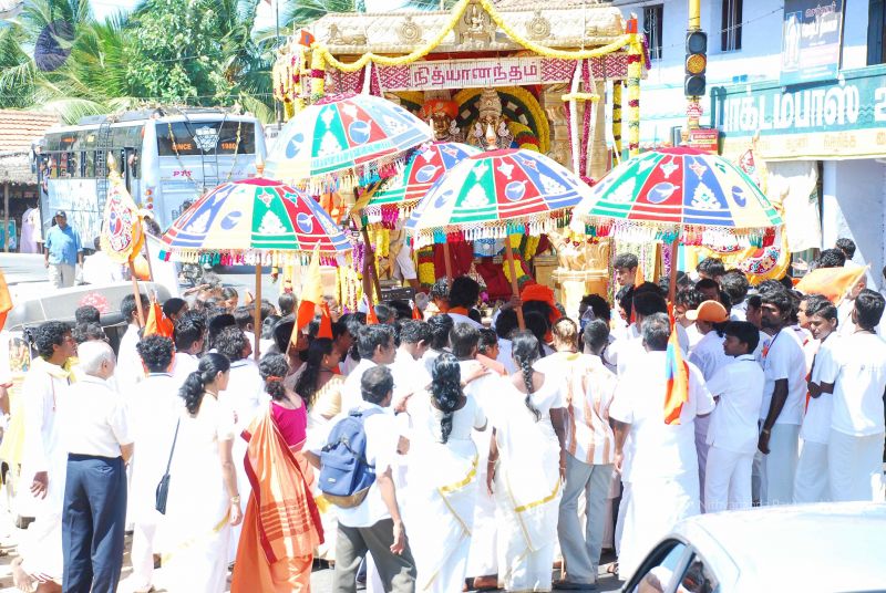 File:20090112 kodikannyatra 1102 CMP WM.jpg