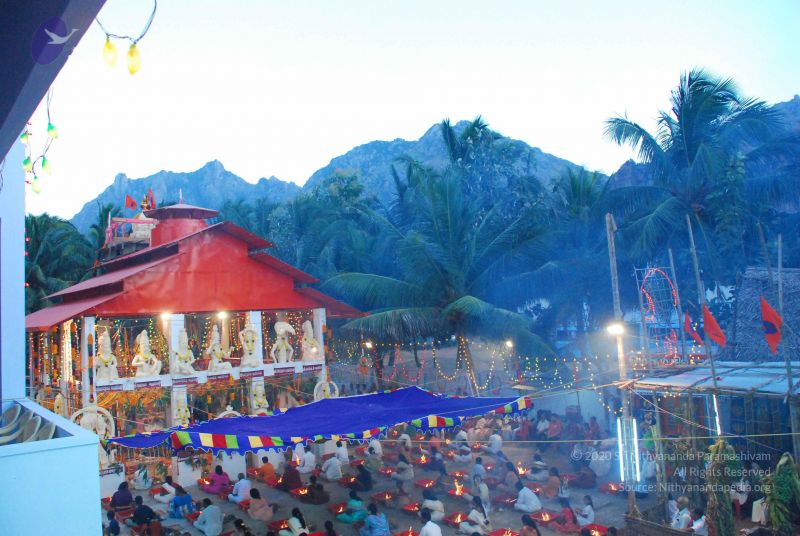 File:20090112 sapthayagam 1370 CMP WM.jpg