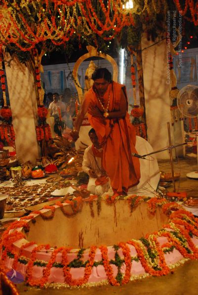 File:20090112 sapthayagam 1471 CMP WM.jpg