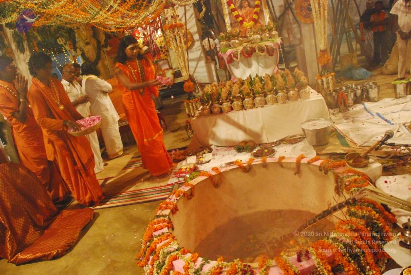 File:20090112 sapthayagam 1674 CMP WM.jpg