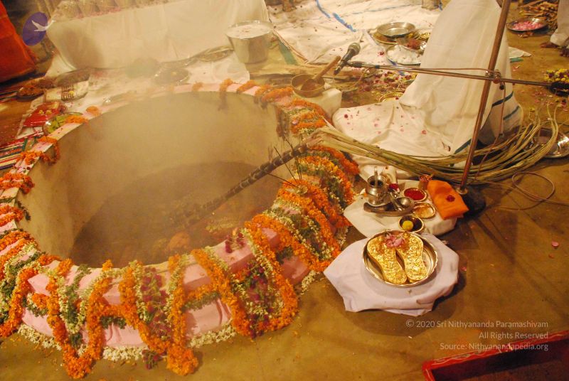 File:20090112 sapthayagam 1678 CMP WM.jpg