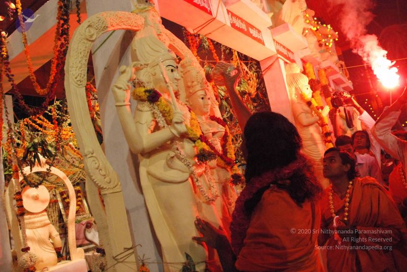 File:20090112 sapthayagam 1851 CMP WM.jpg