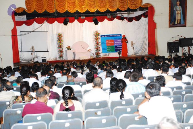 20090222 DSC 0048 CMP WM00-1.jpg