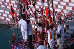 20090609 Photo 2125 1HoBy4L2BkYOJ3KSb0y3fEkBGBmnlMmGh.JPG