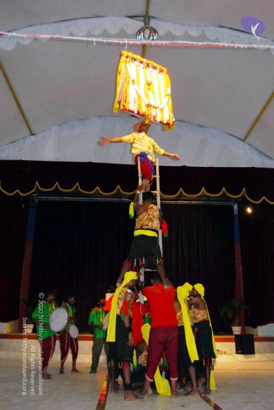 File:20090615 DSC 0445 CMP WM10000.jpg