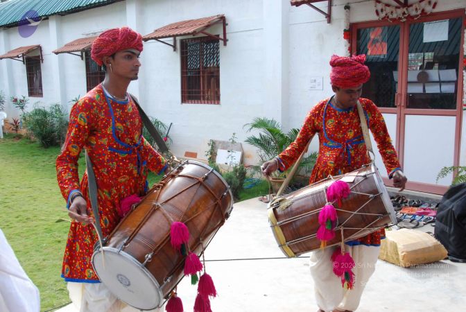 20090625 Photo 1040 19DhHI5UEbpfTl8y-uHRLfnOmV-mMqsbJ.JPG