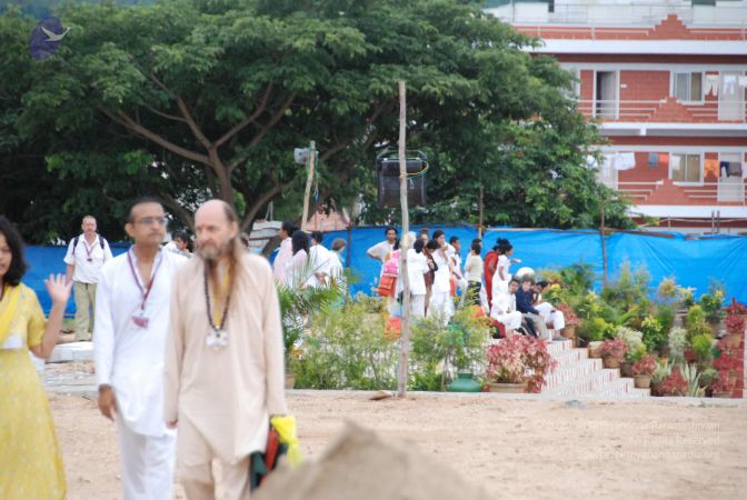 20090701 Photo 1491 1cLdei7Km0NOs~M yX gKLJu-jMmi Fx.JPG