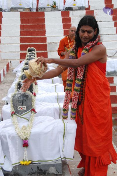 File:20090708 Photo 1353 1Y64U7b37gQUQLi7px1ojaW KD-HCuByn.JPG