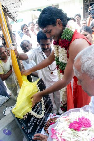 20090713 DSC 0193 CMP WM0011.jpg