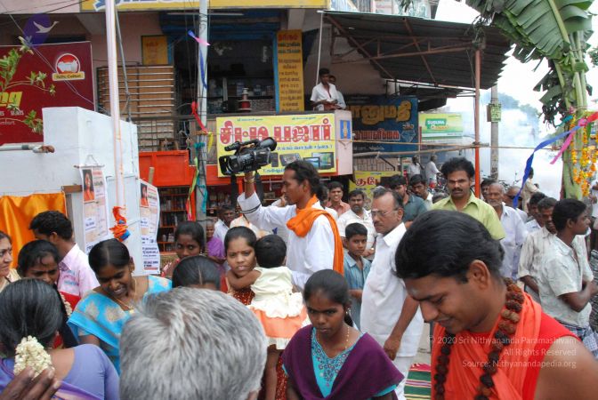 20090714 Photo 1222 1Jxv-msCqYgXG-iPuFi6LXJY2WMpmPF0b.JPG