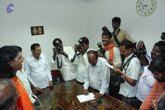 20090806 Photo 1311 19kZ7s4XSGR1w-L EJdmoN8UYA7yJGrD-.JPG